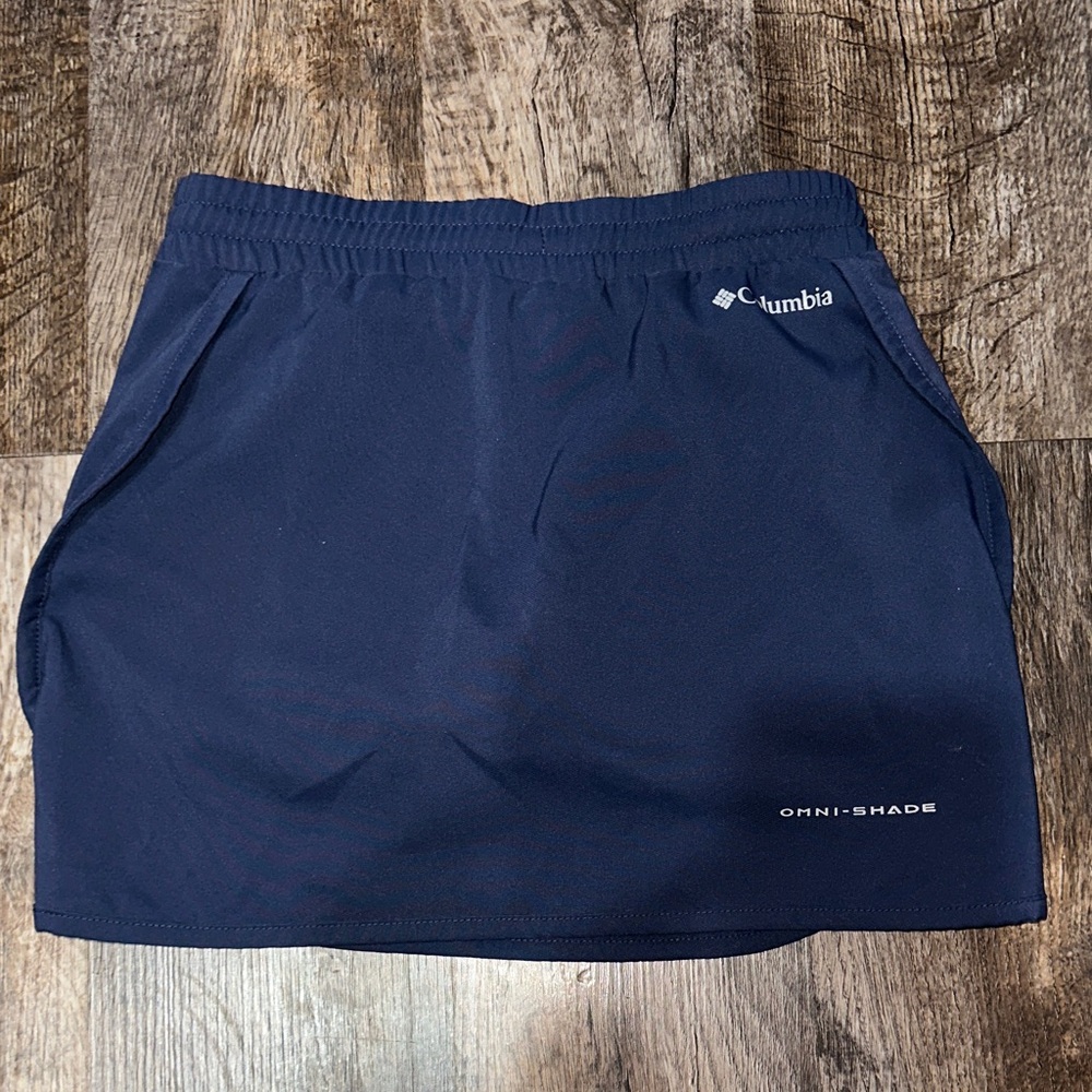 Columbia Dark Blue Skort with Omni-Shade and undershorts